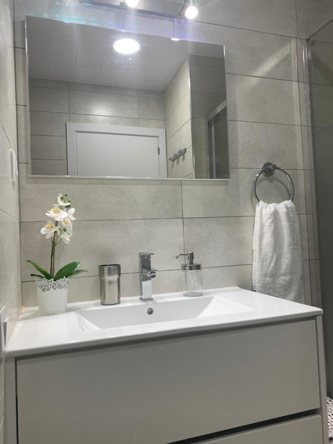 Mom Conchi Apartaments 莫罗德哈布雷 外观 照片